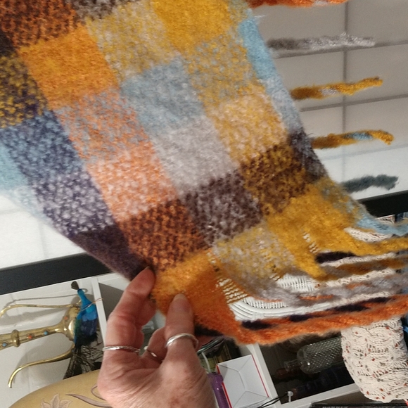 New Styline Short Poncho OSFM - Picture 3 of 5